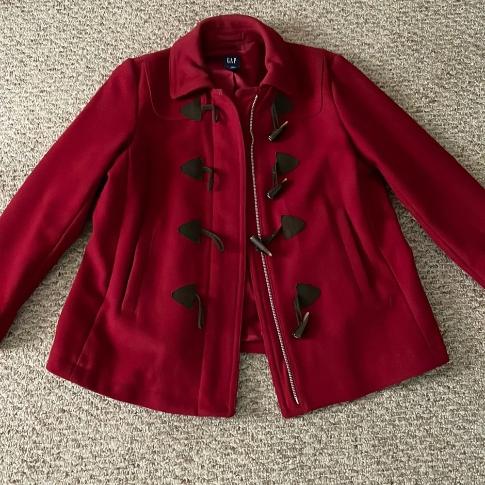 coat - Picture 1 of 3